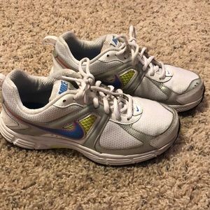 Women’s Nike shoes